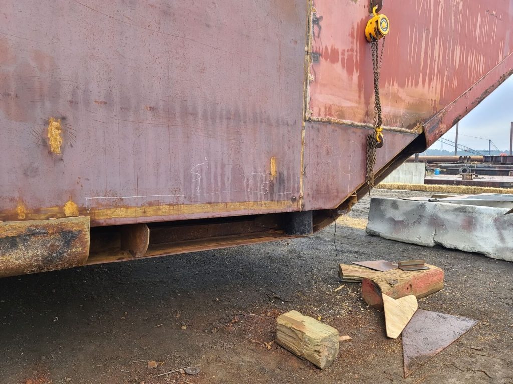 Barge taken out of water for reapirs