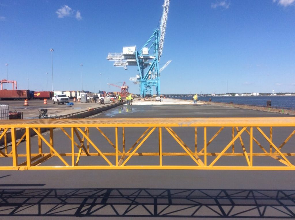 North Carolina, construction of new concrete crane beam