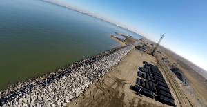 Precon Marine riprap shoreline restoration installation